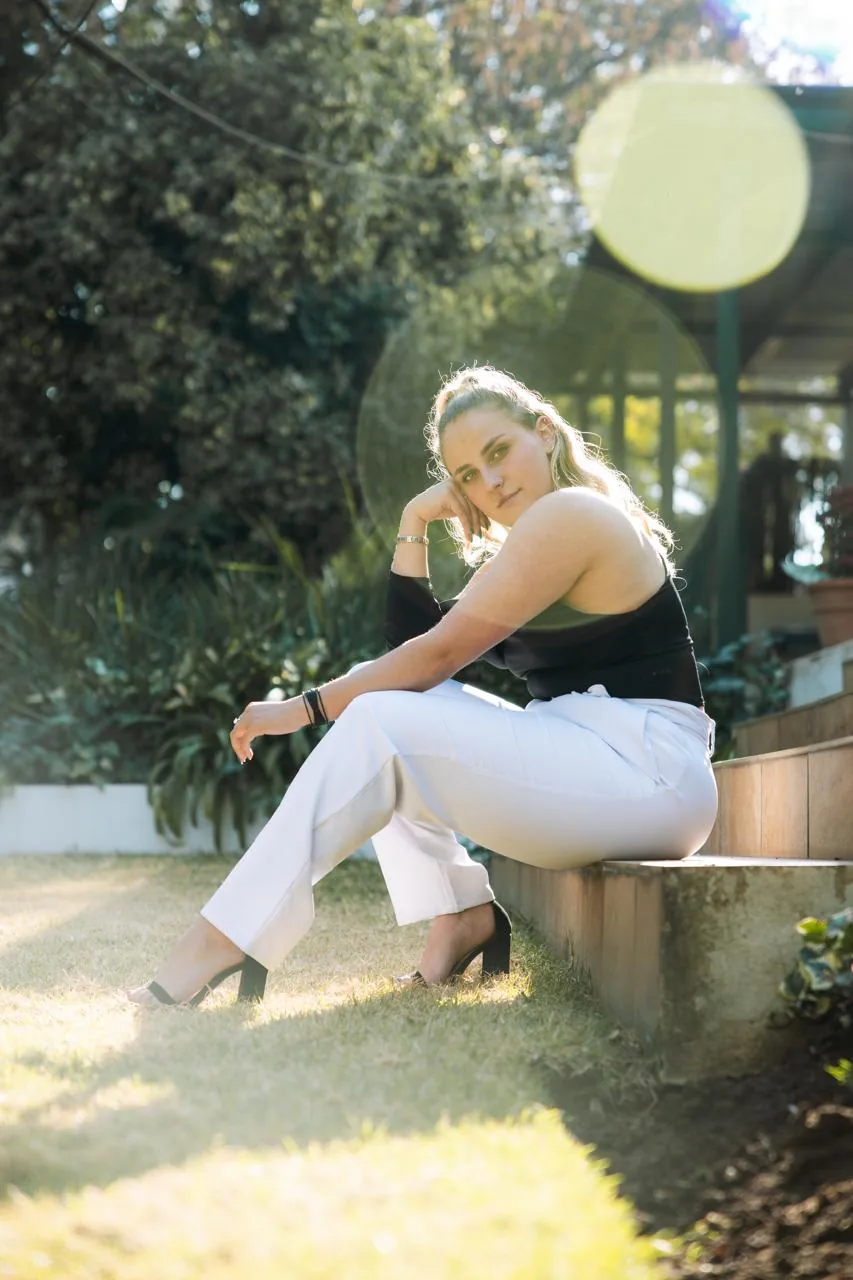 Dani T — Singer & Songwriter